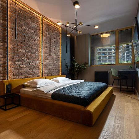 Brooklyn Studio - Aviatiei Park - Netflix - Parking Boekarest Buitenkant foto