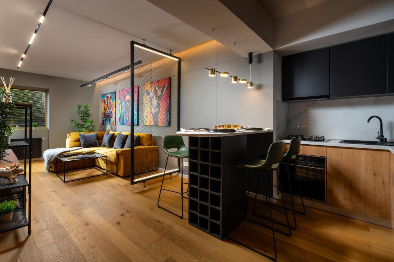 Brooklyn Studio - Aviatiei Park - Netflix - Parking Boekarest Buitenkant foto